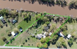 7733 La-87, Jeanerette, LA 70544