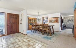 29885 RIVERVIEW Dr, Rainier, OR 97048