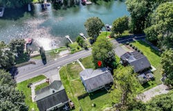 40 Kellogg Street, Brookfield, CT 06804