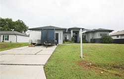 3902 4th St SW, LEHIGH ACRES, FL 33976