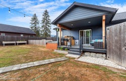 110 Van Horn Ave, Sandpoint, ID 83864