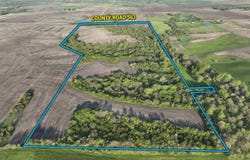 01 County Road S63, Melrose, IA 52569