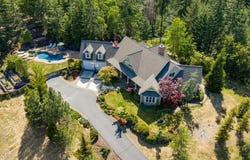 9220 Yank Gulch Road, Talent, OR 97540