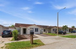7330 W 30th Ave, Hialeah, FL 33018