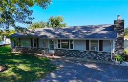 301 Haynes Street, Eldon, MO 65026