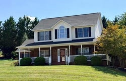 5240 Dresden Cir, Roanoke, VA 24012