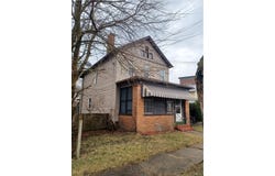 912 Washington Ave, Monaca, PA 15061