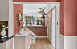 8551 N Manor Ln, Fox Point, WI 53217