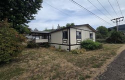317 APPLEGATE Ave, Drain, OR 97435