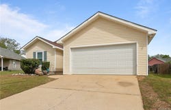 81 Peyton Lane, Moundville, AL 35474