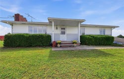 20275 E 1100 Road, Pleasanton, KS 66075