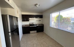 1321 W VOGEL Avenue, Phoenix, AZ 85021