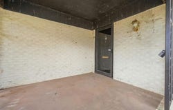 525 Lakeside Drive, Altus, OK 73521