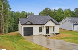 453 Bill Lattimore Road, Chesnee, SC 29323