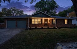 6513 Larsen Lane, Shawnee, KS 66203
