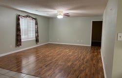 27 Hartwell, Searcy, AR 72143