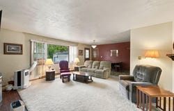 102 S Walnut Street, Sumner, IA 50674