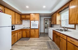 1208 Grant Ave, Norfolk, NE 68701
