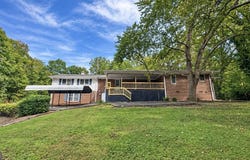 338 Ellen Street, Hartwell, GA 30643
