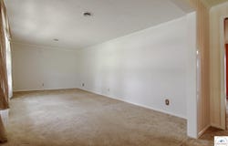 100 W Calvird Drive, Clinton, MO 64735