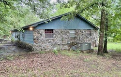 4109 Garrison Road, Little Rock, AR 72223-9421
