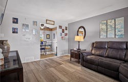 25 Highbury Rd, Cheswick, PA 15024