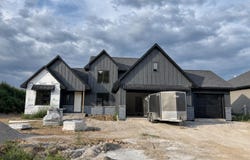 4925 BIG SKY Pass, DE PERE, WI 54115