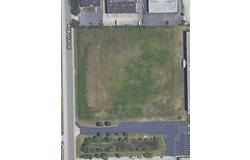 9901 S 76th Avenue, Bridgeview, IL 60455