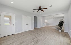249 Mcdade Lane, Hempstead, TX 77445