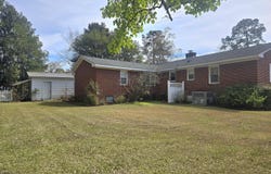 214 E Bladen Street, Bladenboro, NC 28320