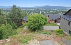 9013/9011 E Sunview Ln, Spokane, WA 99217