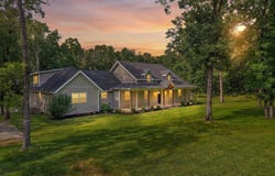 167 Shewanano Loop, Marshfield, MO 65706