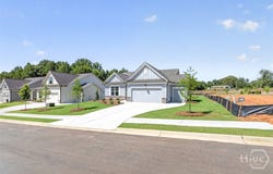 2019 Oconee Bluff Drive, Athens, GA 30601
