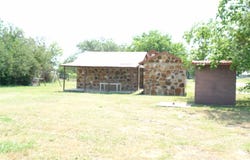 1006 S Bluffton, San Saba, TX 76877