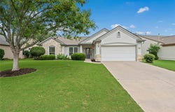 107 San Antonio Rd, Georgetown, TX 78633