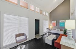 8 Lakeland Circle, Jackson, MS 39216