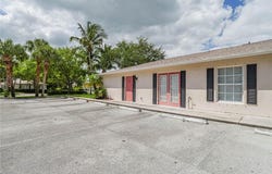 528 13th Place, Vero Beach, FL 32960