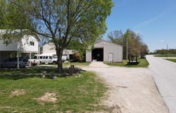 1231 E Clinton Road, Seymour, MO 65746