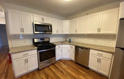 290 3Rd St, Hackensack City, NJ 07601-2763