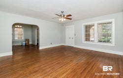 1602 Government Street, Mobile, AL 36604