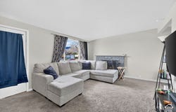 698 E OQUIRRH Ave, Tooele, UT 84074