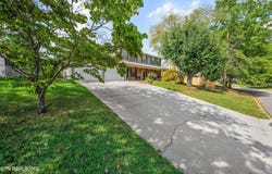213 Nicely Tr, Powell, TN 37849
