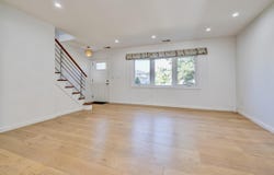 4 JAMES PL, Secaucus, NJ 07094