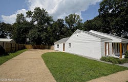 4490 S Big Horn Drive, Nesbit, MS 38651