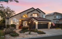 1280 Saint Andrews Dr, Discovery Bay, CA 94505