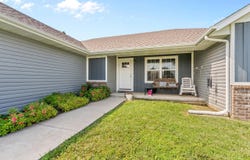115 E Seminole Street, Strafford, MO 65757