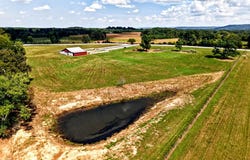 2232 Will Thompson Rd, Walling, TN 38587