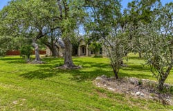330 Humphrey Dr, Buda, TX 78610
