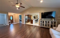 5752 Clear Creek, Hannibal, MO 63401