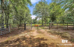 Mosley Road, Stapleton, AL 36578